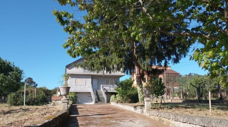Orense - Barbadás - 1638m2