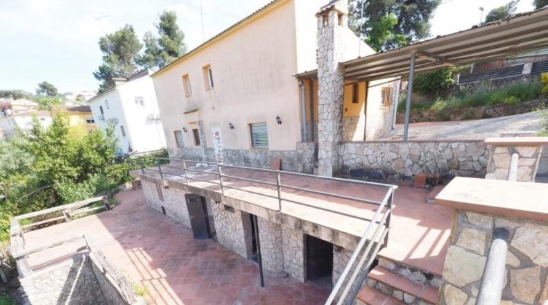 Barcelona - Olesa de Bonesvalls - 1078m2