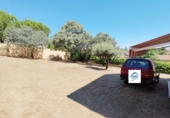 Chalet independiente con terreno en venta en la España, Cáceres, ref: TR163601 foto