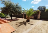 Chalet independiente con terreno en venta en la España, Cáceres, ref: TR163601 foto