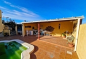 Xalet independent amb terreny en venda a la España, Benicarló, ref.: TR143232 foto