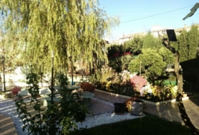 Beniatjar 225&nbsp;м²