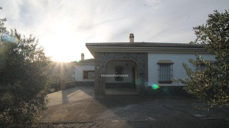 Málaga - Álora - 10000m2