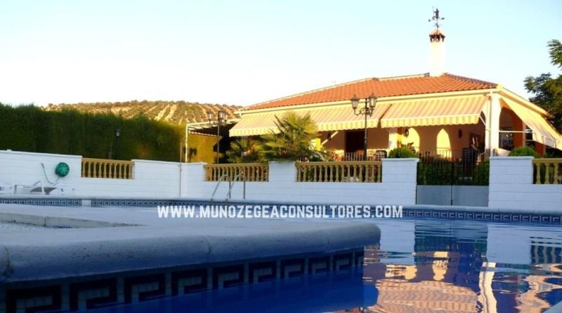Córdoba - Lucena - 5000m2
