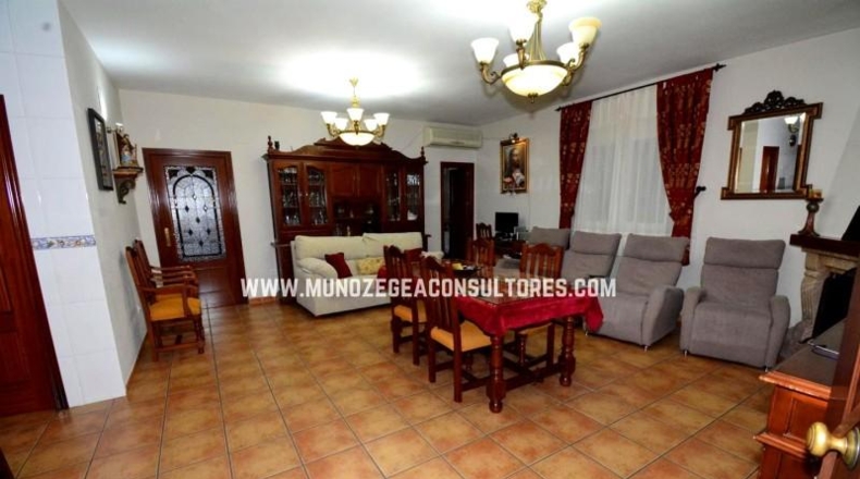 Córdoba - Lucena - 5000m2
