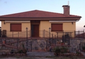 Xalet independent amb terreny en venda a la España, Pravia, ref.: TR142765 foto