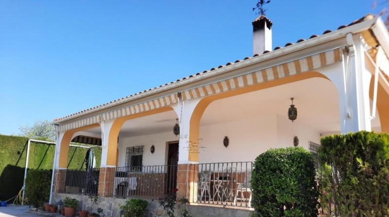 Córdoba - Lucena - 4937m2
