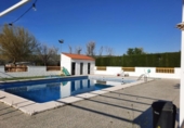 Chalet independiente con terreno en venta en la España, Lucena, ref: TR242199 foto