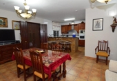 Chalet independiente con terreno en venta en la España, Lucena, ref: TR242199 foto