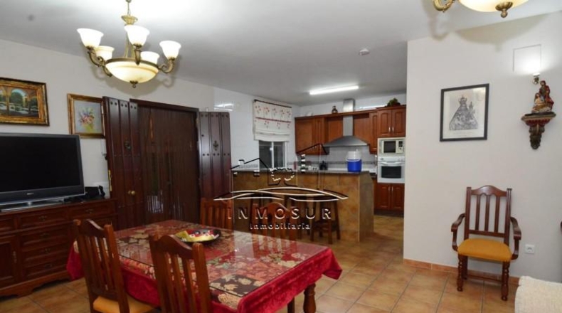 Córdoba - Lucena - 4937m2