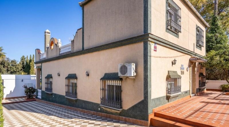 Seville - Almensilla - 1000m2