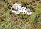 Casa de camp amb terreny en venda a la España, Iznate, ref.: TR281915 foto
