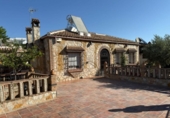 Chalet independiente con terreno en venta en la España, Écija, ref: TR345457 foto