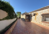 Chalet independiente con terreno en venta en la España, Écija, ref: TR345457 foto