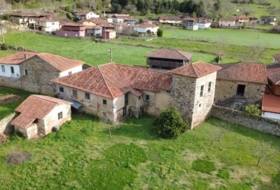 Salas 1300&nbsp;m²
