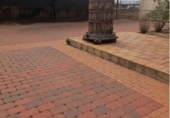 Отдельно стоящий дом с участком на продажу в городе Альбасете Фото