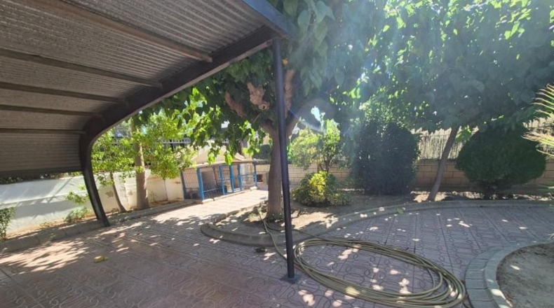 Alicante - Elda - 2000m2