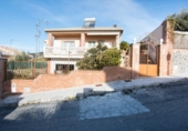 Casa de camp amb terreny en venda a la España, Huétor de Santillán, ref.: TR339460 foto