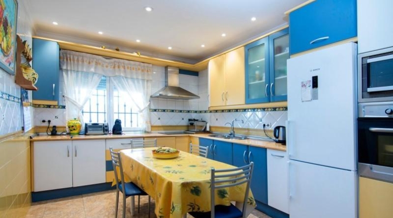 Granada - Huétor de Santillán - 640m2