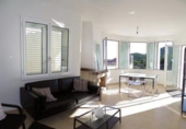 Отдельно стоящий дом с участком на продажу в городе Tossa de Mar Фото