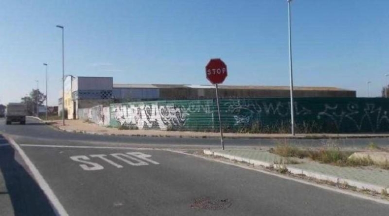 Seville - Dos Hermanas - 3824m2