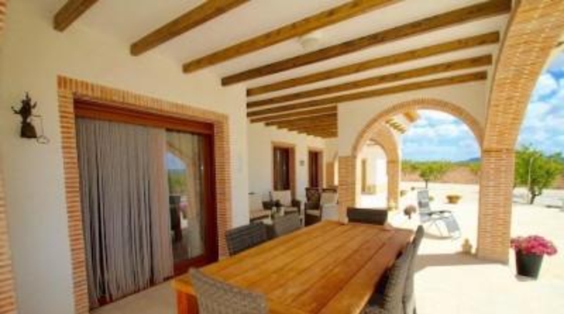 Alicante - Pinoso - 500m2