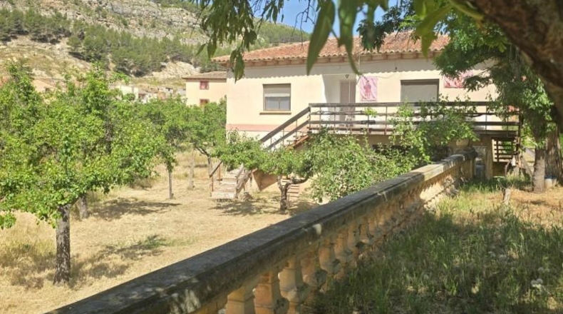 Zaragoza - Alhama de Aragón - 6000m2