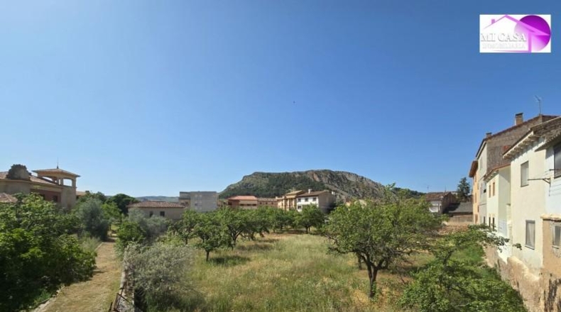Zaragoza - Alhama de Aragón - 6000m2