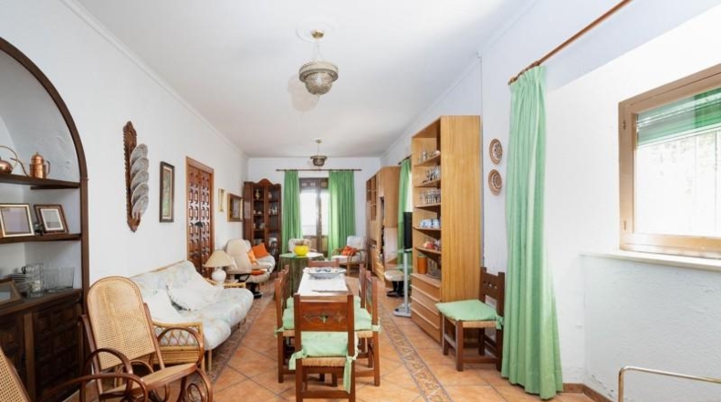 Гранада - Ugíjar - 757m2