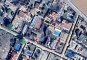 Отдельно стоящий дом с участком на продажу в городе Альбасете Фото