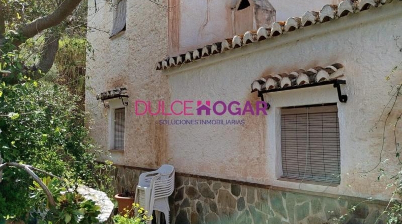 Málaga - Benamocarra - 9000m2