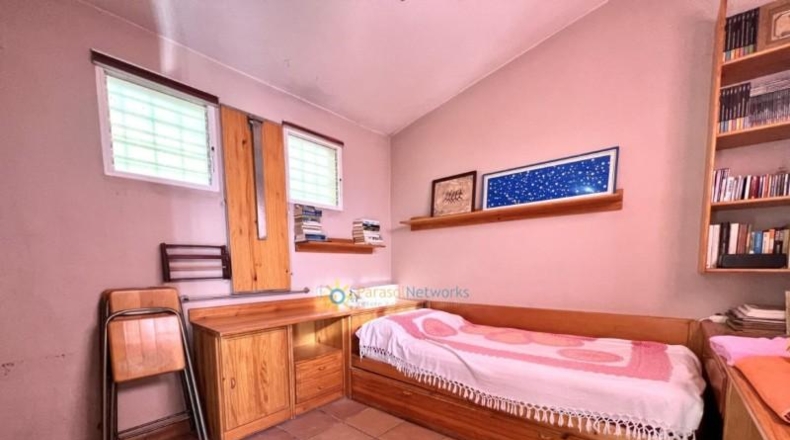 Валенсия - l'Olleria - 13438m2
