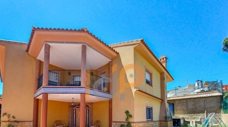 Almería - Cuevas del Almanzora - 1600m2