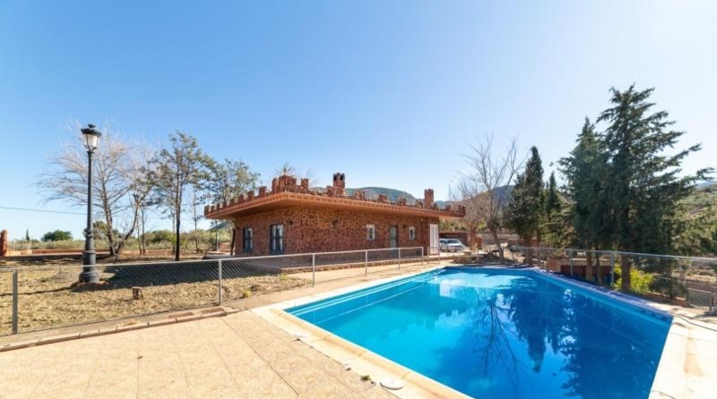 Almeria - Canjáyar - 3400m2