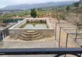 Xalet independent amb terreny en venda a la España, Castalla, ref.: TR146056 foto
