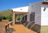 Casa de camp amb terreny en venda a la España, Màlaga, ref.: TR149567 foto