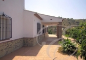 Casa de camp amb terreny en venda a la España, Màlaga, ref.: TR149567 foto