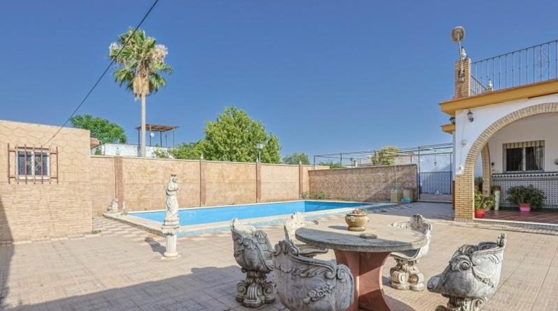 Sevilla - Alcalá de Guadaíra - 794m2