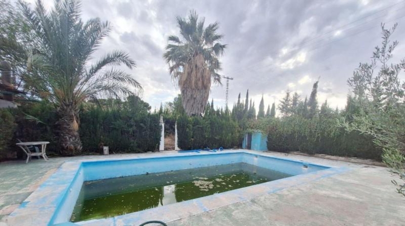 Alicante - Novelda - 1300m2