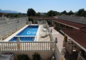 Xalet independent amb terreny en venda a la España, Saix, ref.: TR132573 foto