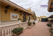 Xalet independent amb terreny en venda a la España, Saix, ref.: TR132573 foto