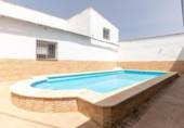 Xalet independent amb terreny en venda a la España, Villena, ref.: TR316439 foto
