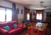 Отдельно стоящий дом с участком на продажу в городе Molina de Segura Фото