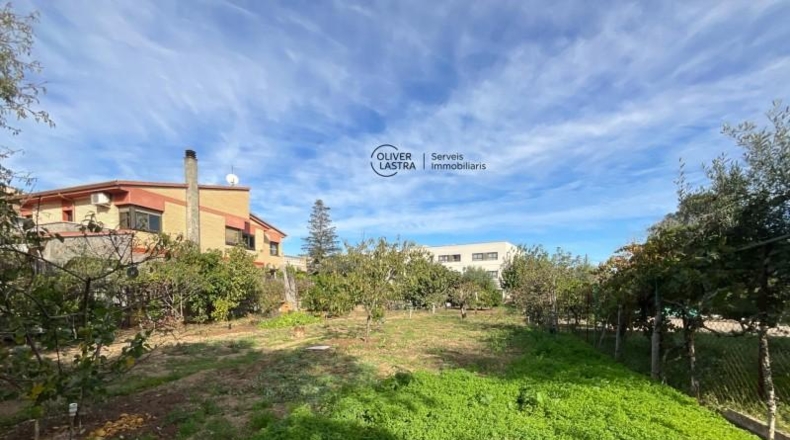 Barcelona - Sant Andreu de la Barca - 539m2