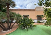 Chalet independiente con terreno en venta en la España, Novelda, ref: TR348872 foto