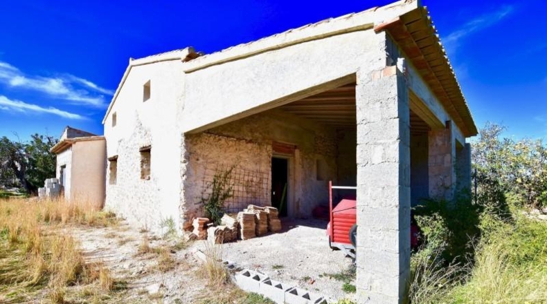 Alicante - Gata de Gorgos - 2910m2