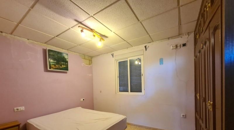 Sevilla - Coria del Río - 2571m2