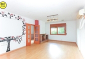 Chalet independiente con terreno en venta en la España, Sant Pere de Vilamajor, ref: TR388447 foto