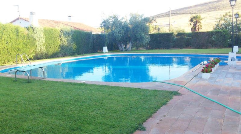 Ciudad Real - Valdepeñas - 6000m2