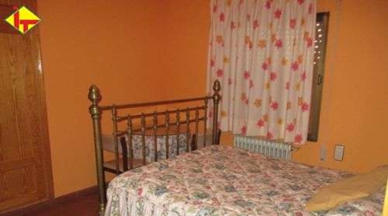 Ciudad Real - Valdepeñas - 7000m2